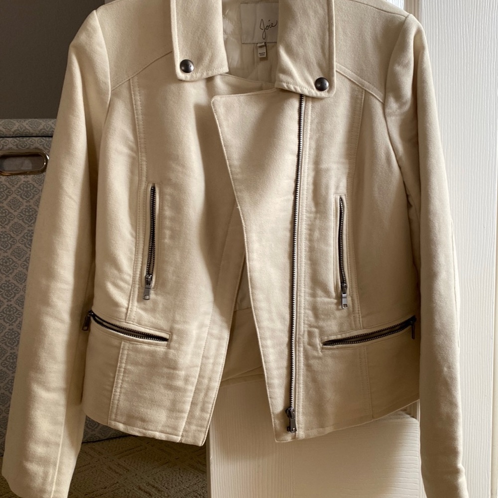 Joie Jacket Size Xs - image 1